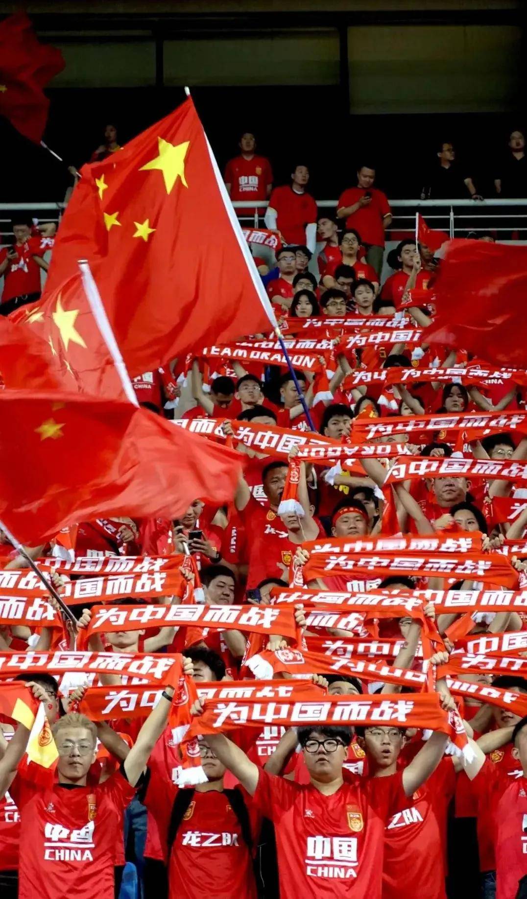 九游APP-中国足球联赛热火朝天，球队拼搏进取