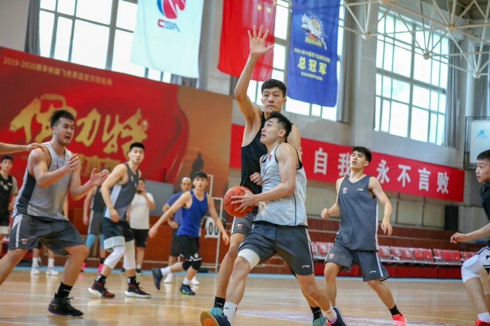 九游娱乐首页-困难不足畏惧，贵州男篮永不言败抢夺胜利的简单介绍