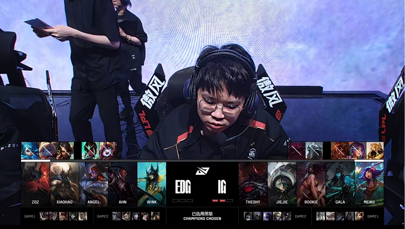 包含SHR绝杀EG，Scout线上压制力十足激烈交锋2025世界赛，锁定晋级资格的词条