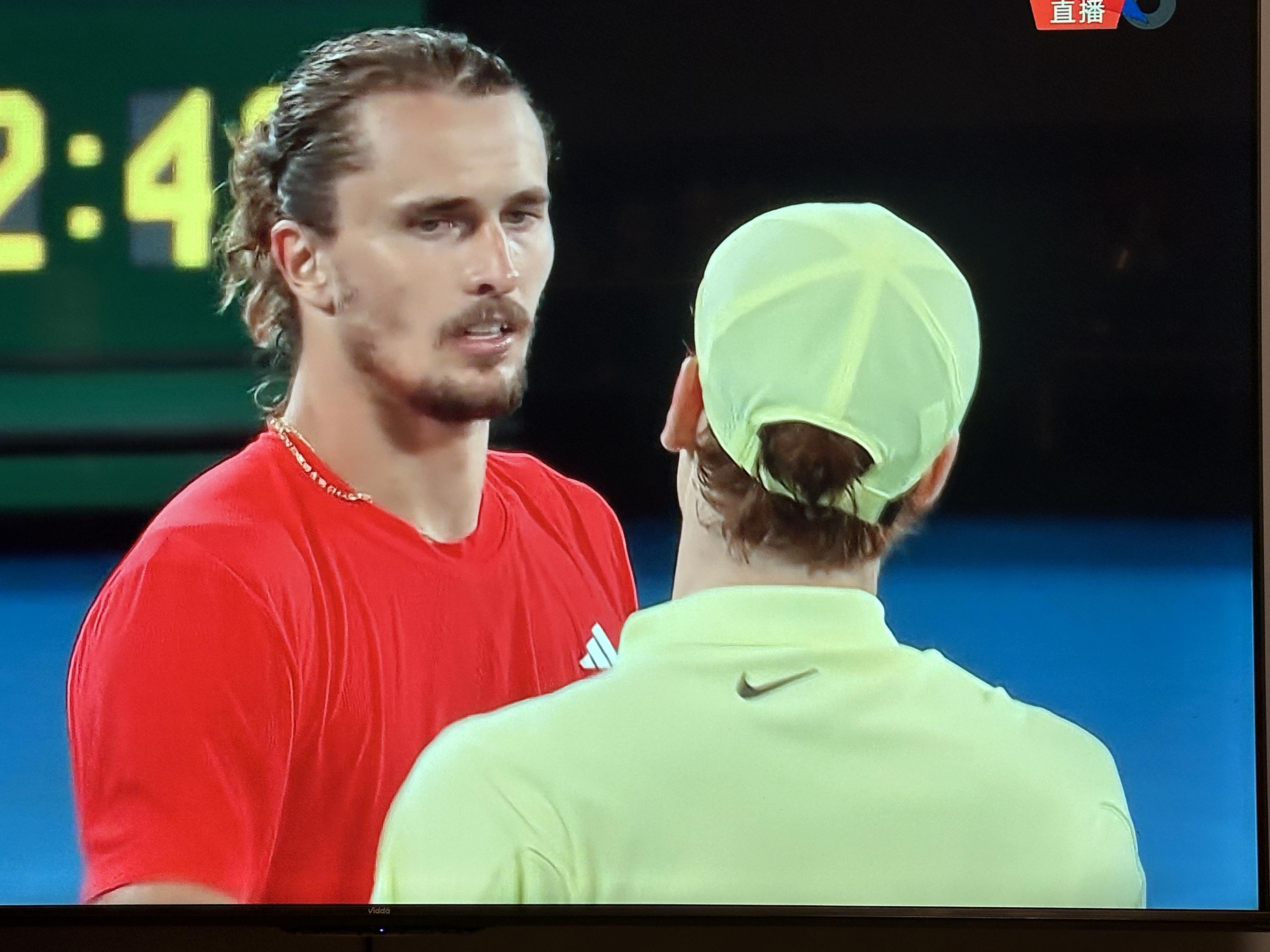 关于澳大利亚网球队翻盘日本网球队，兹维列夫关键制胜的信息